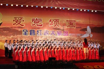 美联储货币政策会议召开前夕 鲍威尔遭到密集施压 黄金TD节节高升